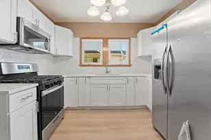 1426 S 18th Ave, Maywood, IL 60153 - Photo 21
