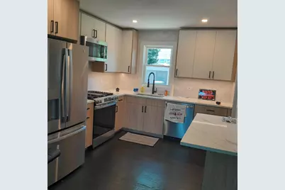 212 N Louis Street, Mount Prospect, IL 60056 - Photo 3
