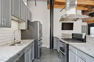 331 S Peoria St, Chicago, IL 60607 - Photo 7