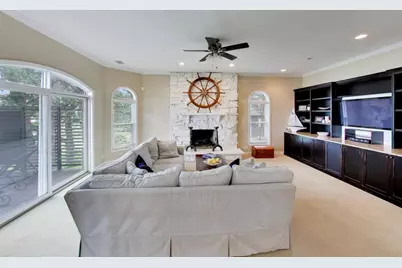 605 Lake Shore Boulevard, Wauconda, IL 60084 - Photo 19