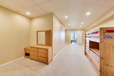 605 Lake Shore Boulevard, Wauconda, IL 60084 - Photo 37