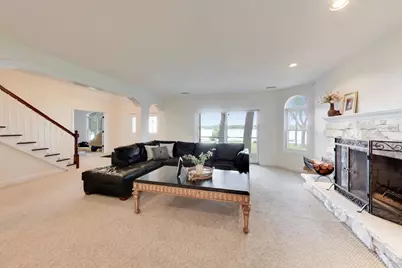 605 Lake Shore Boulevard, Wauconda, IL 60084 - Photo 35