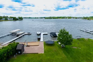 605 Lake Shore Blvd, Wauconda, IL 60084 - Photo 47
