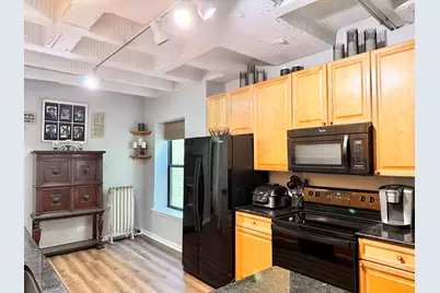 5646 N Kenmore Avenue #4B, Chicago, IL 60660 - Photo 9