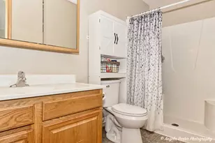 5850 Fieldstone Trail, McHenry, IL 60050 - Photo 15