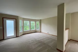 649 Linda Ct, Marengo, IL 60152 - Photo 3