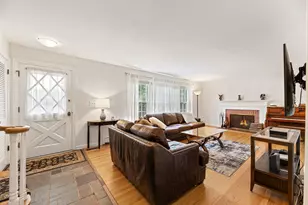 1130 E Lake Ave, Glenview, IL 60025 - Photo 3