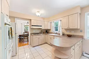 1130 E Lake Ave, Glenview, IL 60025 - Photo 9