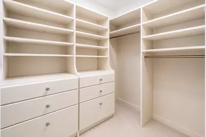 100 E Huron Street #3504, Chicago, IL 60611 - Photo 35