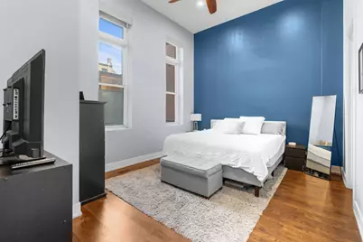 1522 W Cortez Street #1, Chicago, IL 60642 - Photo 13