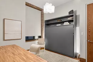 152 W Huron St, Chicago, IL 60654 - Photo 25