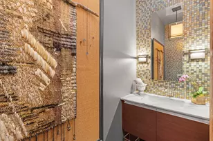 152 W Huron St, Chicago, IL 60654 - Photo 17