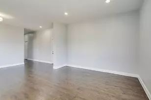 313 E 60th St, Chicago, IL 60637 - Photo 11