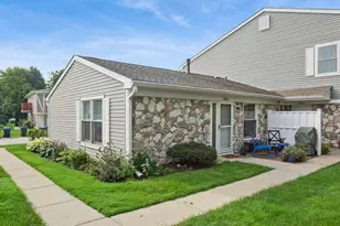 1054 Brunswick Harbor, Schaumburg, IL 60193 - Photo 1