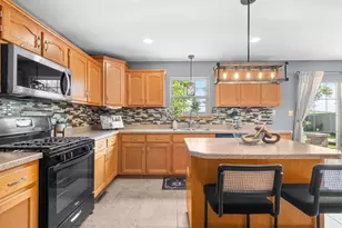 15726 Menominee Ct, Manhattan, IL 60442 - Photo 5