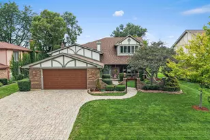 570 Sandpebble Dr, Schaumburg, IL 60193 - Photo 45
