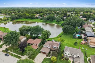 570 Sandpebble Dr, Schaumburg, IL 60193 - Photo 41