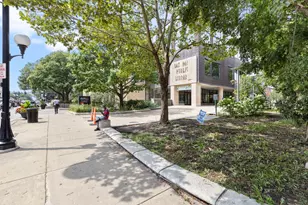 821 Lake St, Oak Park, IL 60301 - Photo 17
