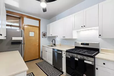 821 Lake Street #2S, Oak Park, IL 60301 - Photo 9