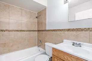 808 Mackinaw Ave, Calumet City, IL 60409 - Photo 7