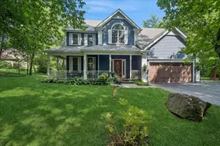 300 White Tail Ln, Ingleside, IL 60041 - Photo 1