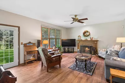 300 White Tail Lane, Ingleside, IL 60041 - Photo 13