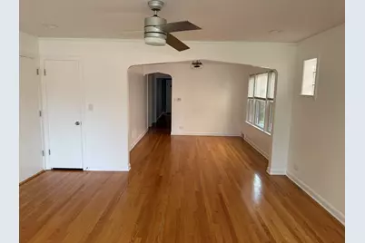 5430 W Berteau Avenue #1, Chicago, IL 60641 - Photo 11