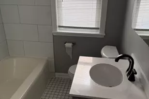 5430 W Berteau Ave, Chicago, IL 60641 - Photo 9