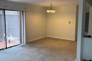 15826 Terrace Dr, Oak Forest, IL 60452 - Photo 3