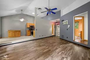 246 Teal Ln, Braidwood, IL 60408 - Photo 11
