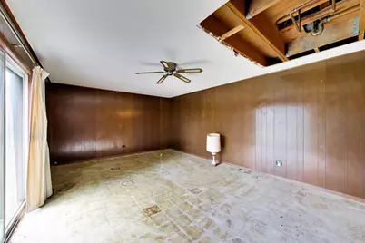 1910 E Robinhood Lane, Arlington Heights, IL 60004 - Photo 15