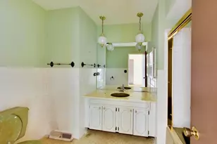 1910 E Robinhood Ln, Arlington Heights, IL 60004 - Photo 29