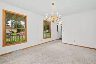 601 Fairpark Dr, Oregon, IL 61061 - Photo 9