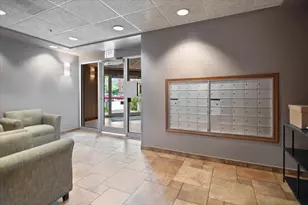 5360 N Lowell Ave, Chicago, IL 60630 - Photo 5