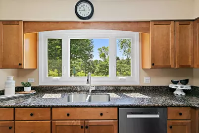 1341 S Parkview Terrace, Algonquin, IL 60102 - Photo 13