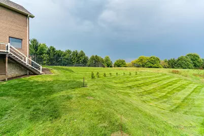 8208 Country Shire Lane, Spring Grove, IL 60081 - Photo 35