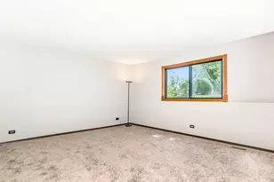 2350 South St, Elgin, IL 60123 - Photo 9