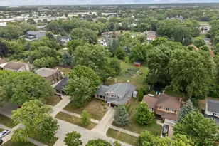 1621 Longmeadow Dr, Glenview, IL 60026 - Photo 33