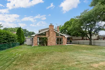 1621 Longmeadow Drive, Glenview, IL 60026 - Photo 31