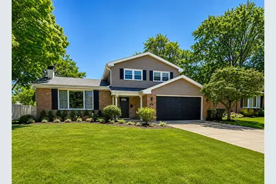1621 Longmeadow Drive, Glenview, IL 60026 - Photo 1