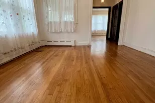 10753 S Hale Ave, Chicago, IL 60643 - Photo 3