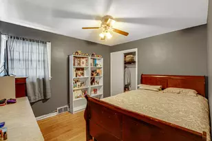 2632 N Merrimac Ave, Chicago, IL 60639 - Photo 11