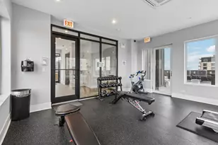 159 W North Ave, Chicago, IL 60610 - Photo 11