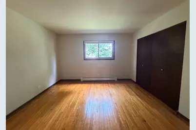 872 N Milwaukee Avenue #B1, Libertyville, IL 60048 - Photo 5
