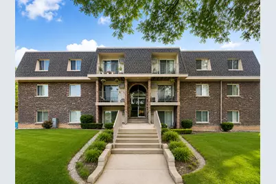 870 Winesap Court #301, Prospect Heights, IL 60070 - Photo 1