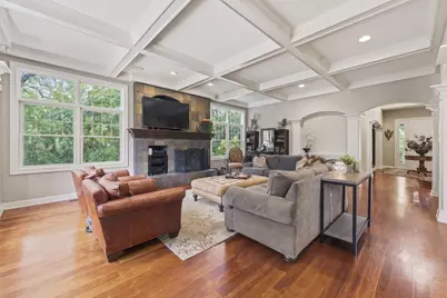 24145 W Milton Road, Hawthorn Woods, IL 60047 - Photo 9
