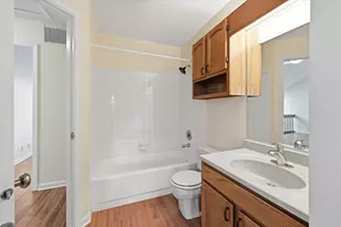 383 Kerry Ct, Carol Stream, IL 60188 - Photo 19