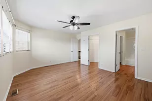 383 Kerry Ct, Carol Stream, IL 60188 - Photo 17