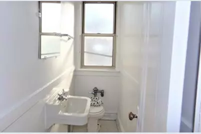 1039 W North Shore Avenue #2W, Chicago, IL 60626 - Photo 9