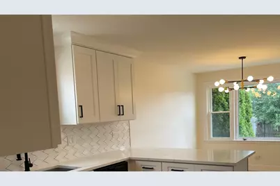 7925 Natchez Avenue, Burbank, IL 60459 - Photo 7